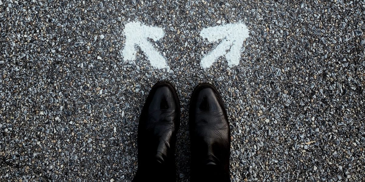 jon-tyson-PXB7yEM5LVs-unsplashe Convert contractors to employees