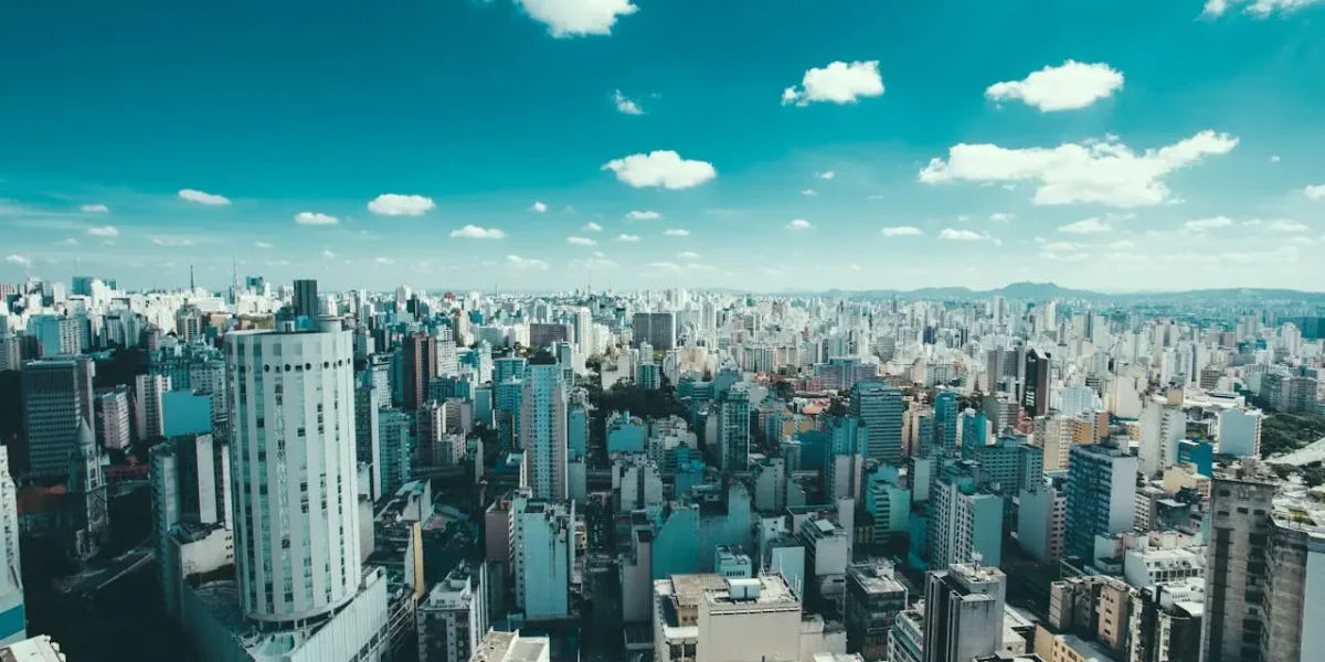 pexels-hikaique-97906-min Do business in Brazil