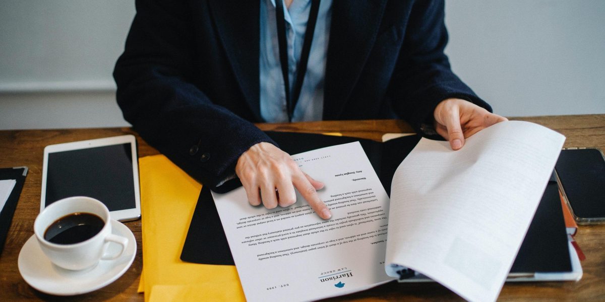 pexels-sora-shimazaki-5668494 Employment contracts in Mexico